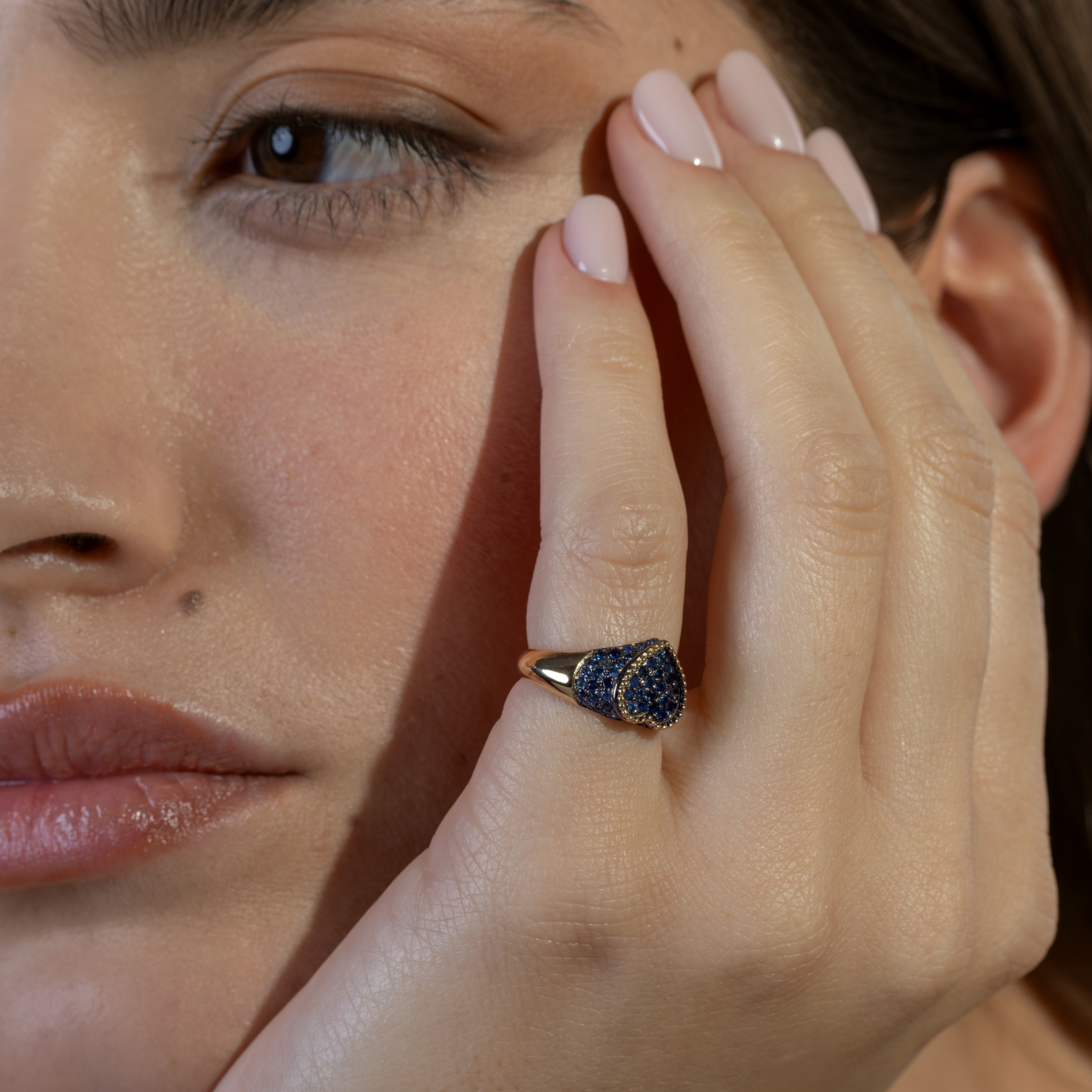 Sapphire Pulse Ring