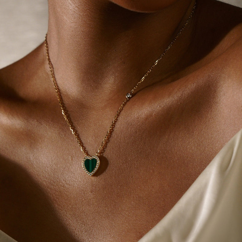 Juno Malachite Necklace - Malachite Stone – Malachite heart pendant necklace  – BaubleBar